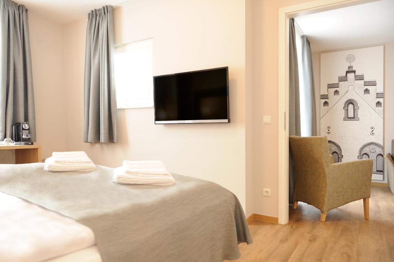 Hotel & Gasthaus Das Roehrl Straubing Extérieur photo